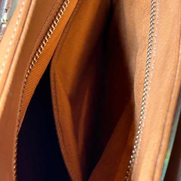 Ted Baker London Tan Hobo Bag w/Buckle Accent Approx. 14” x 11” x 3” EUC - Picture 10 of 14